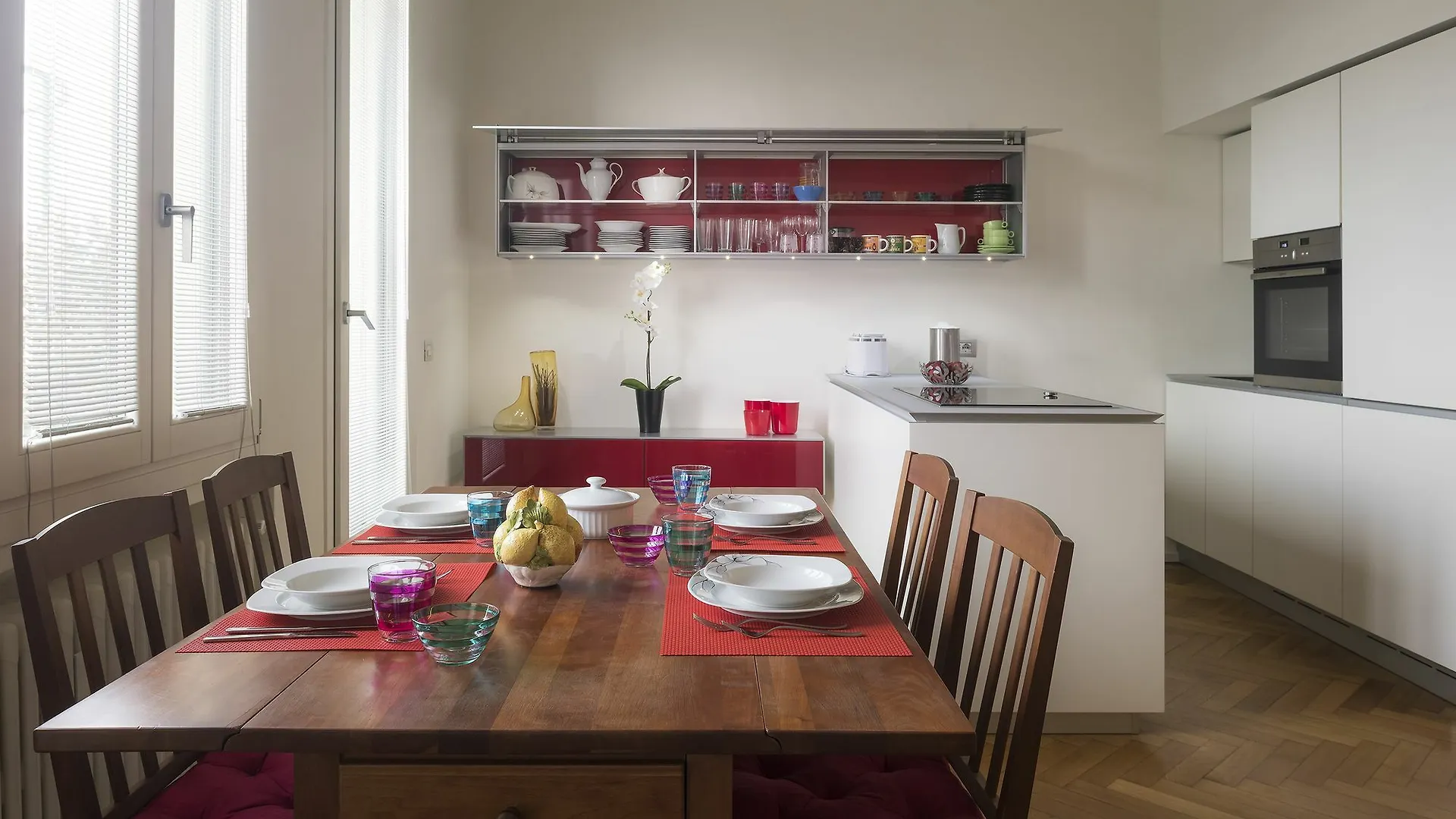 Rentclass - Plutarco Milan Italy